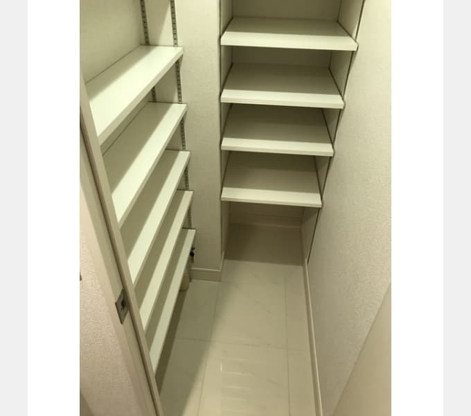Room image 13
