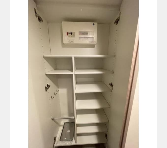 Room image 11