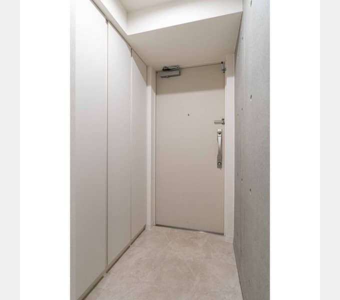Room image 12