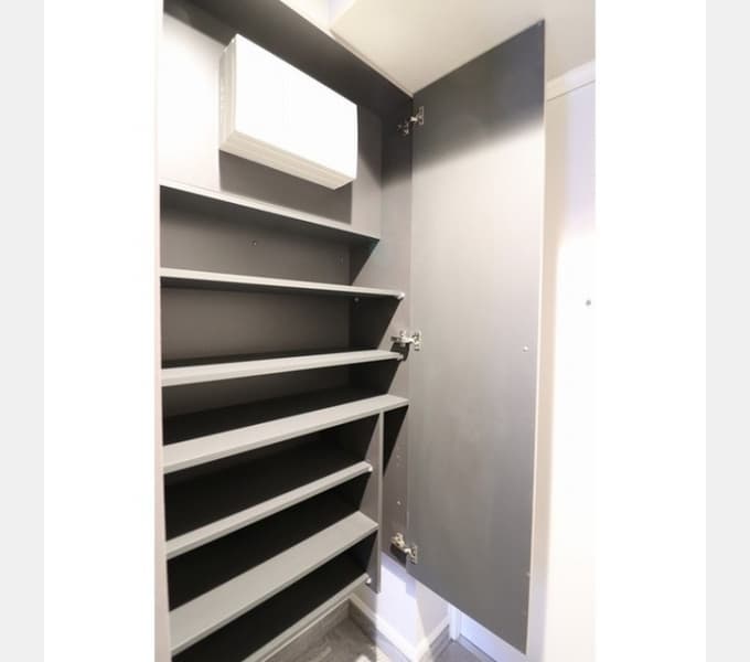 Room image 13