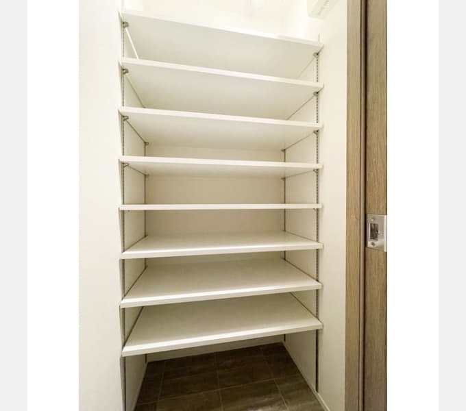Room image 13