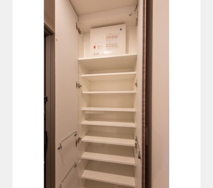 Room image 13
