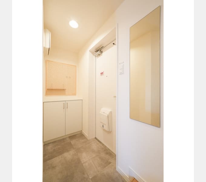 Room image 13