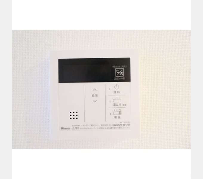 Room image 12