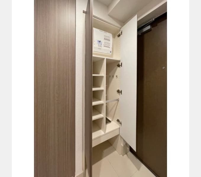 Room image 14