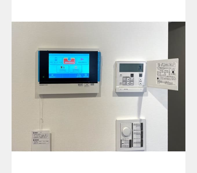 Room image 12