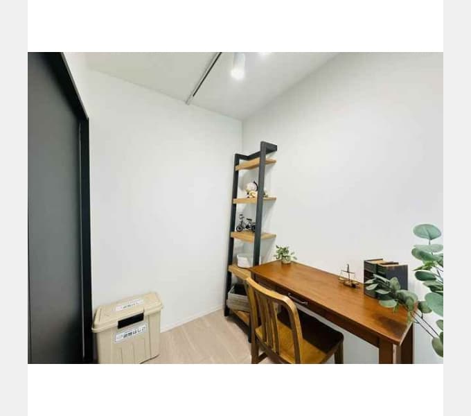 Room image 11