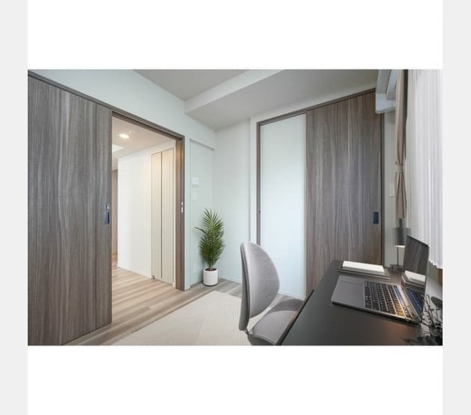 Room image 10