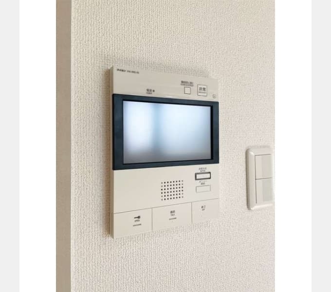 Room image 11