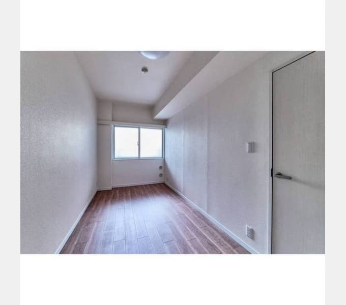 Room image 12