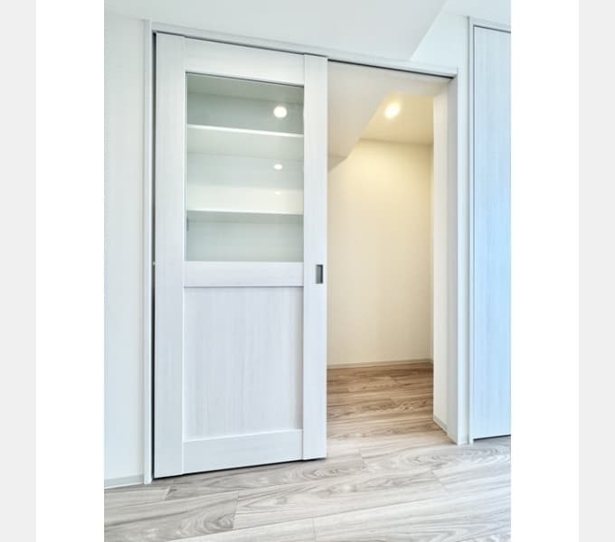 Room image 11