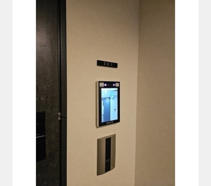 Room image 12