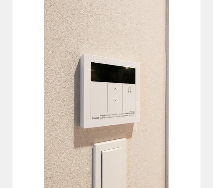Room image 12