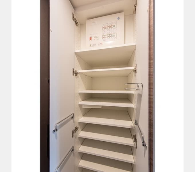 Room image 13