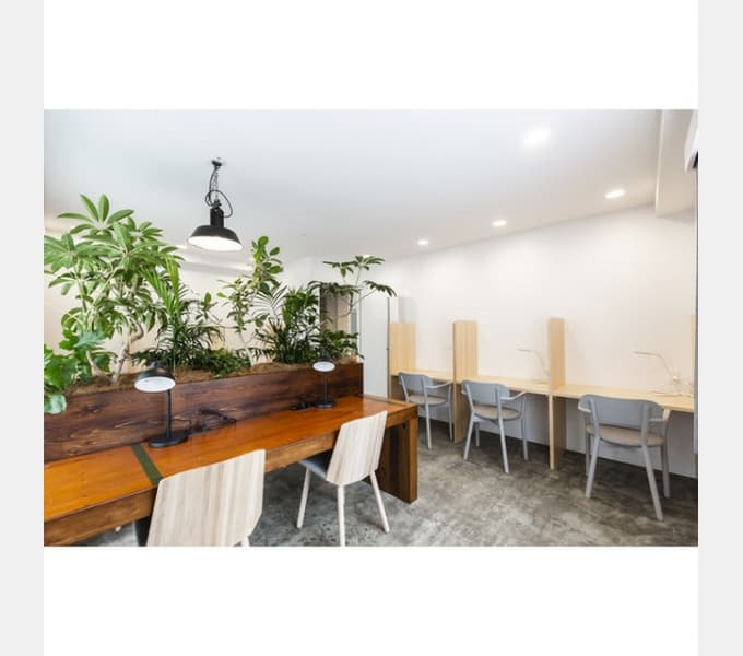 Room image 16