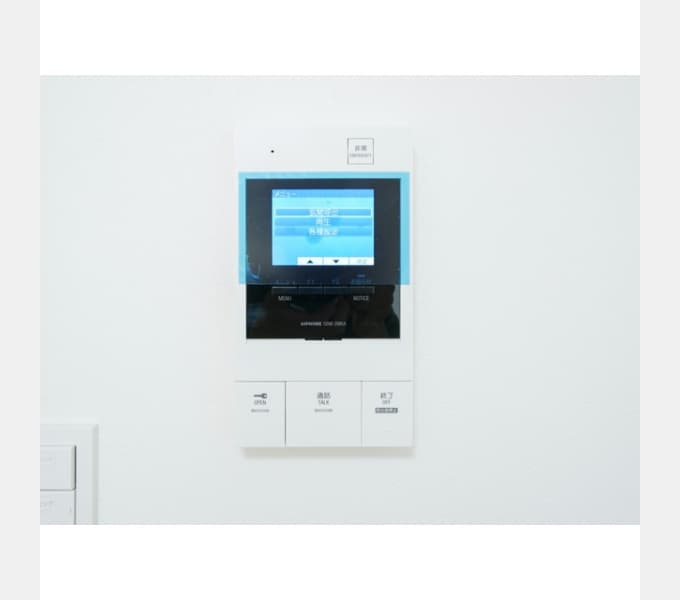 Room image 11