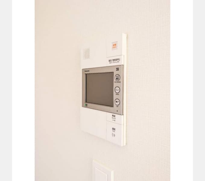 Room image 11