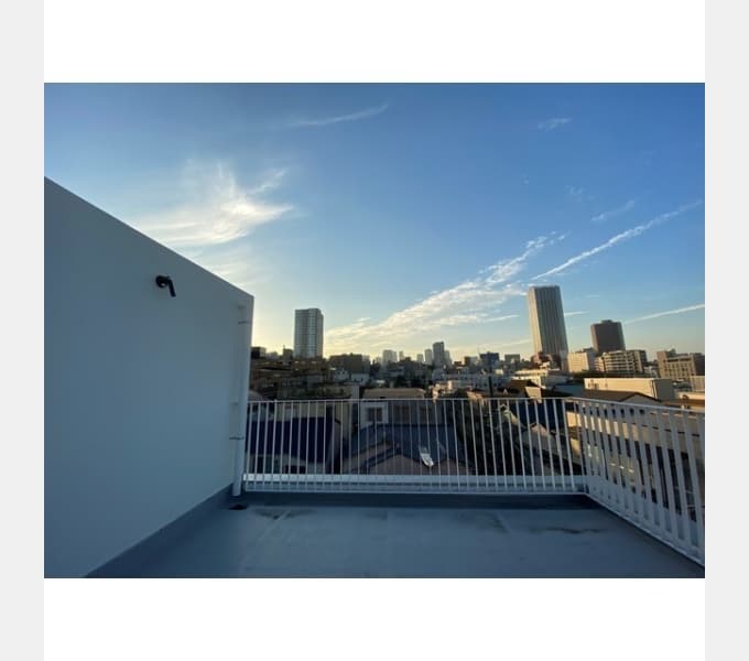 Room image 16
