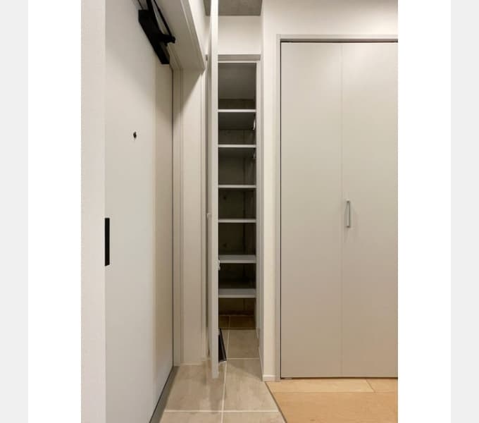 Room image 16