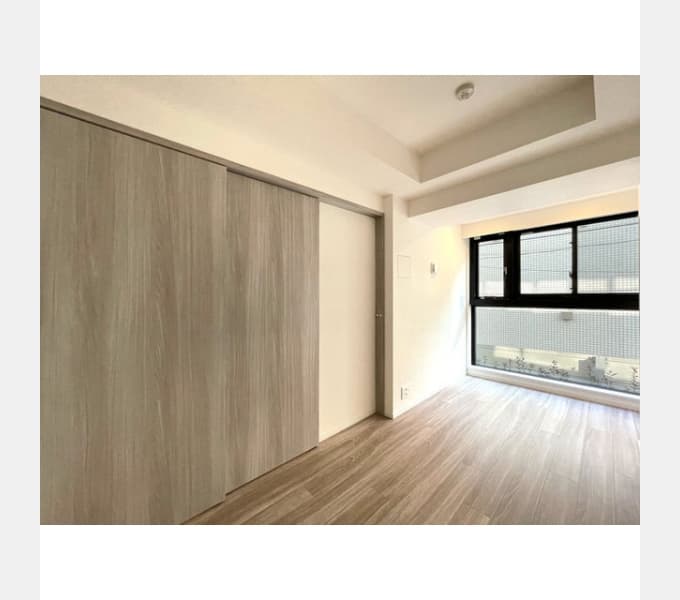 Room image 9