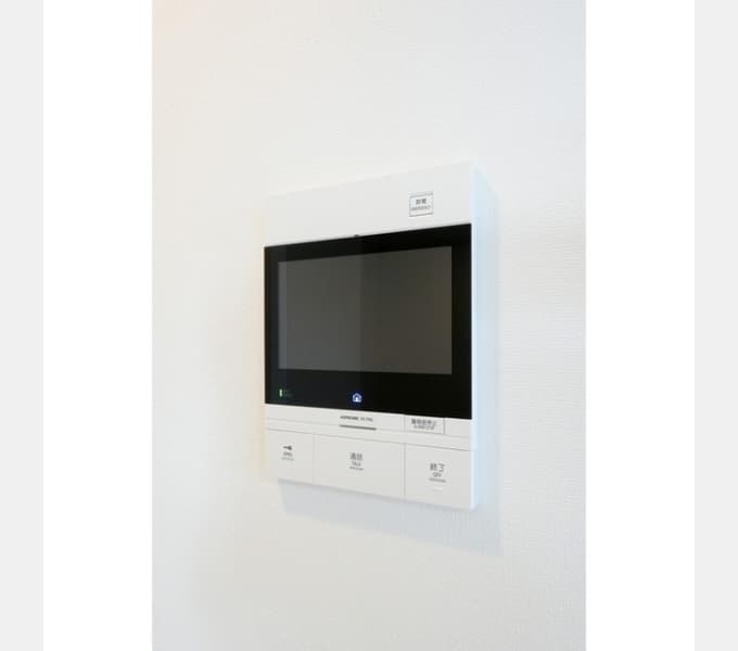Room image 11