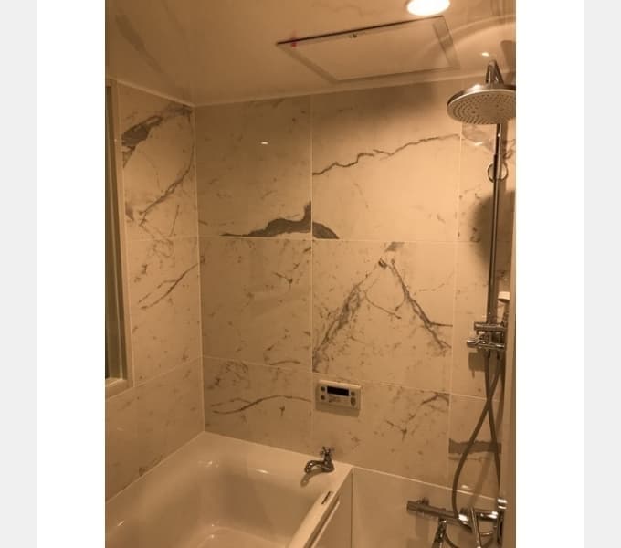 Room image 15