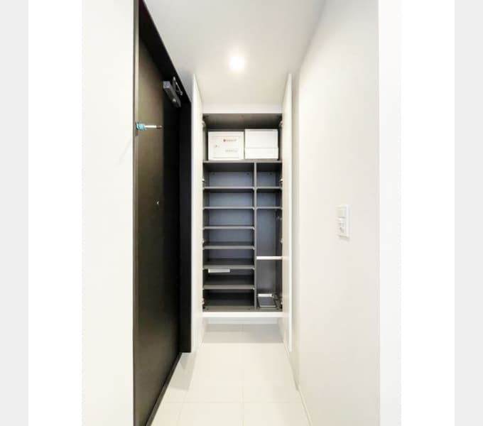Room image 10