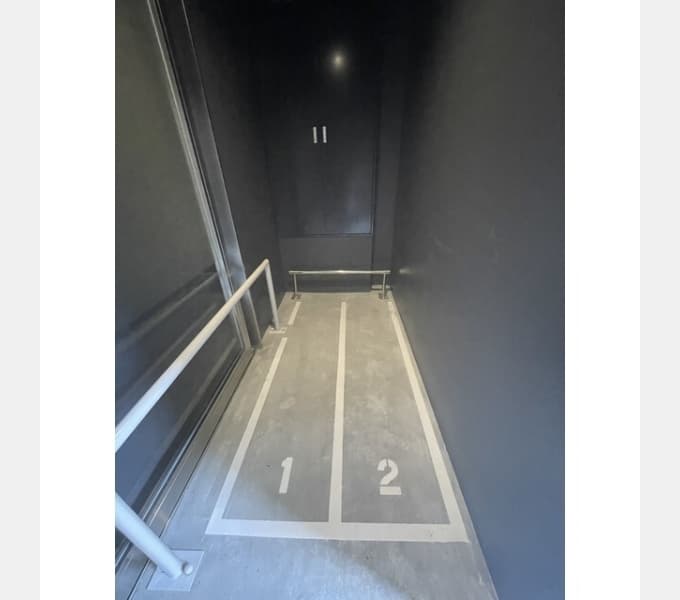 Room image 10
