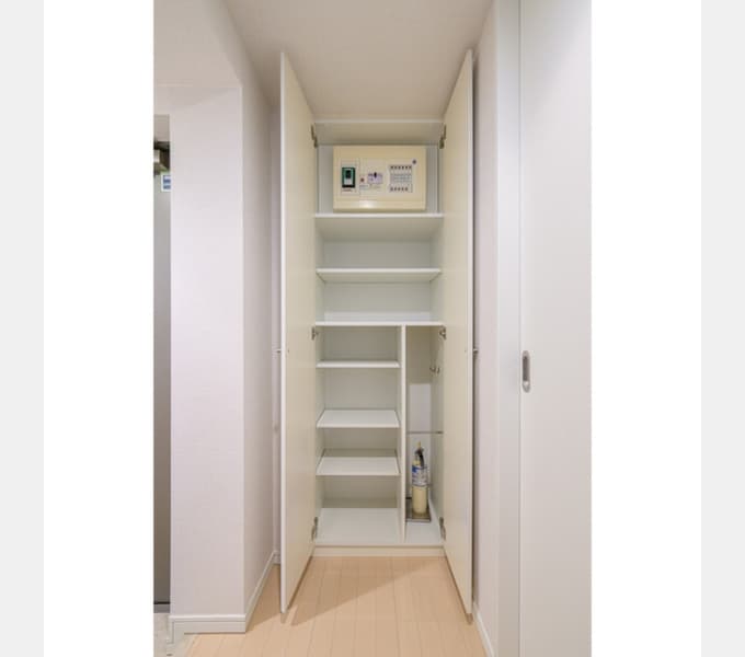 Room image 11
