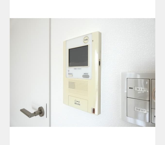 Room image 13