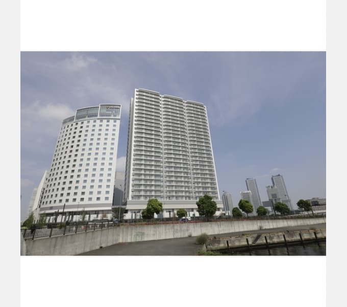 Main exterior of BLUE HARBOR TOWER Minato Mirai