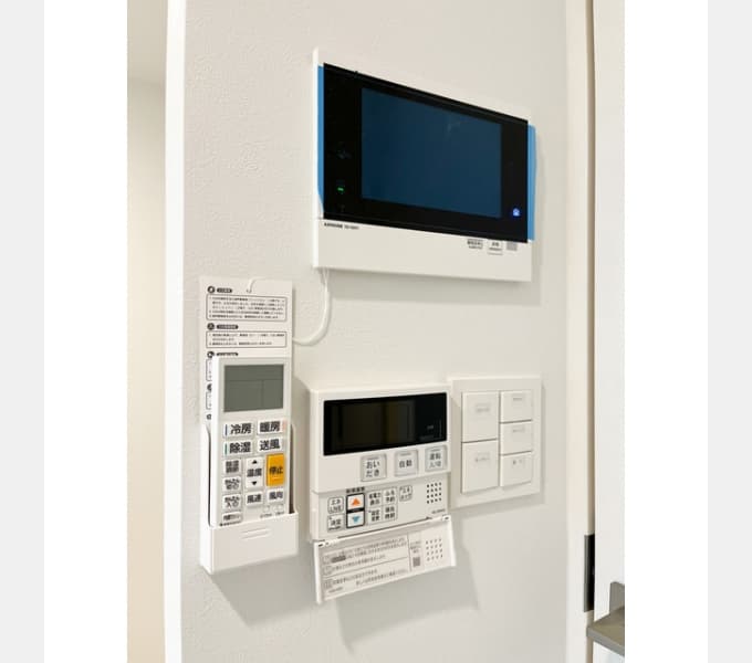 Room image 12
