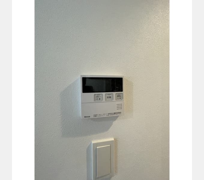 Room image 12