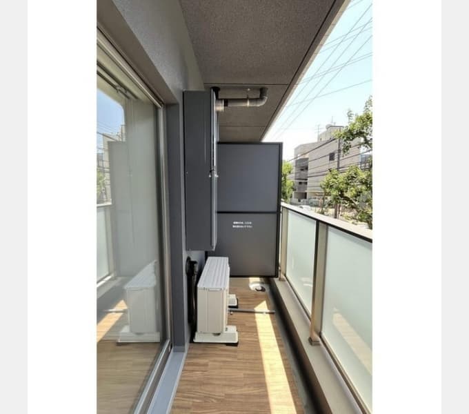 Room image 11