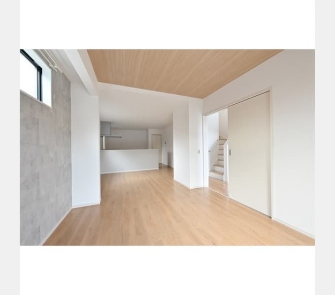 Preview interior of Kolet Sakuragi