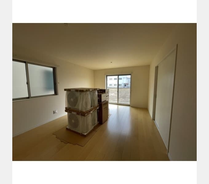 Preview interior of Kolet Iwatsuki Minamitsuji #02