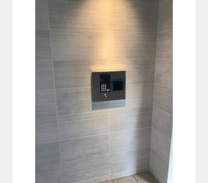 Room image 12