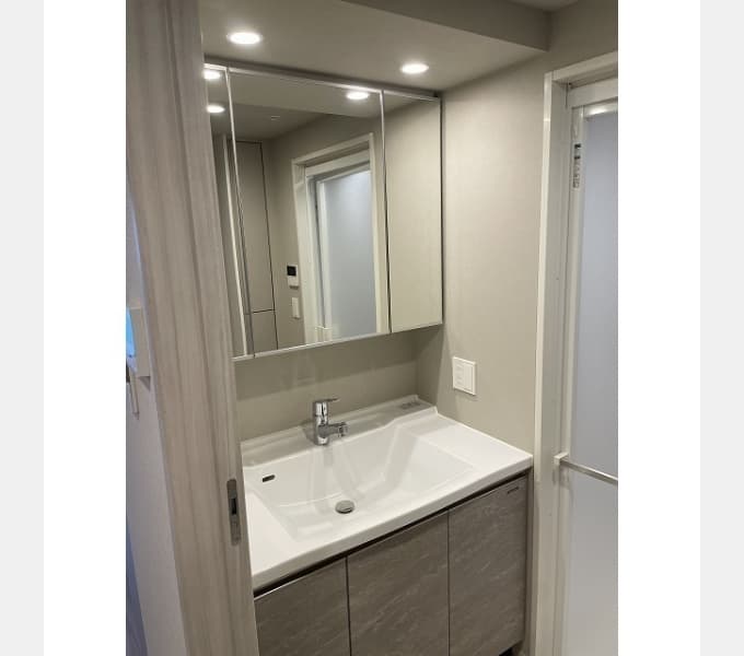 Room image 13