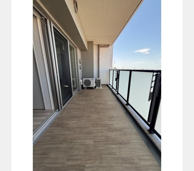 Room image 10