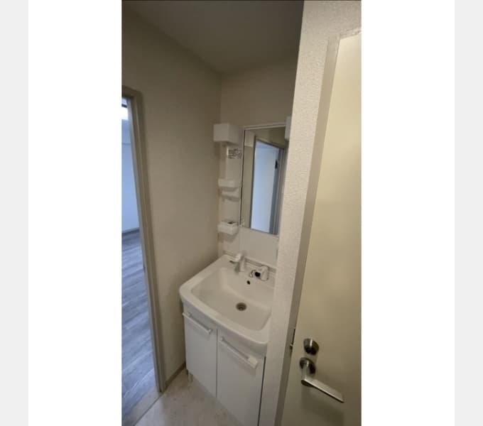 Room image 14