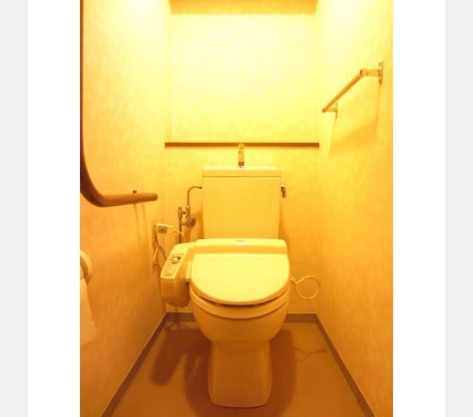 Room image 13