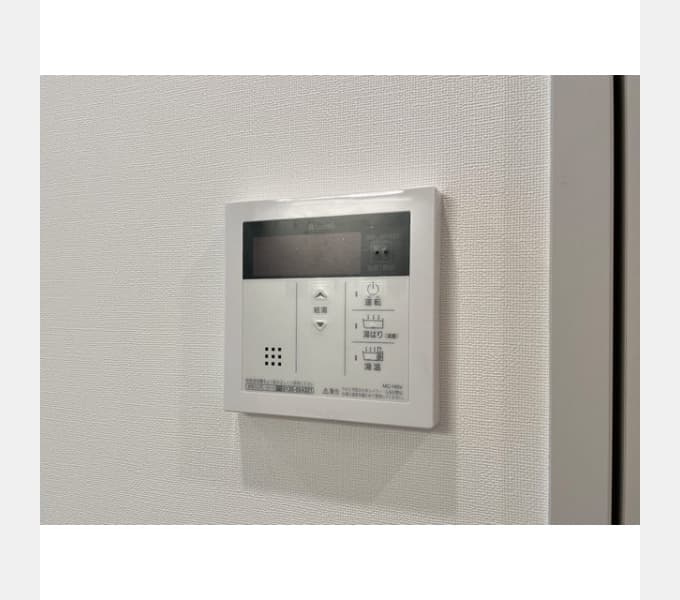 Room image 12