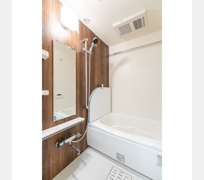 Room image 8