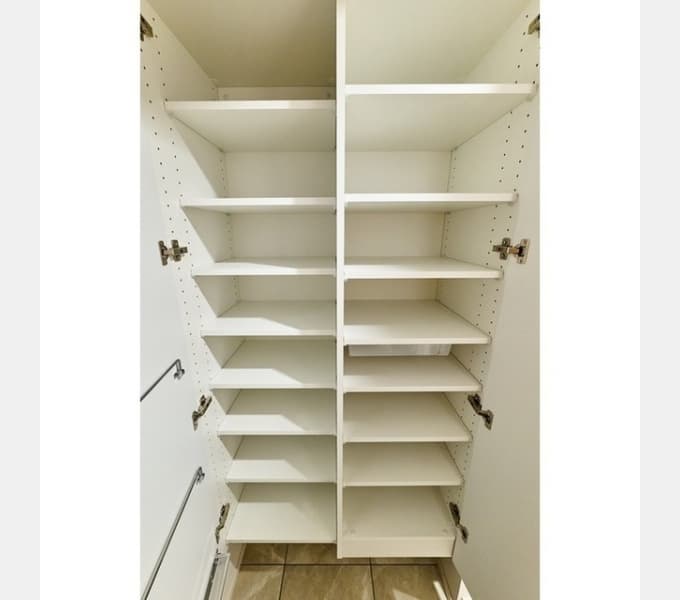 Room image 13