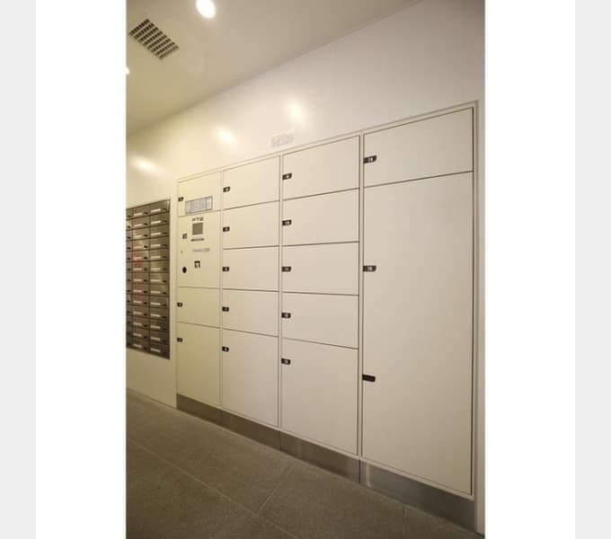 Room image 11