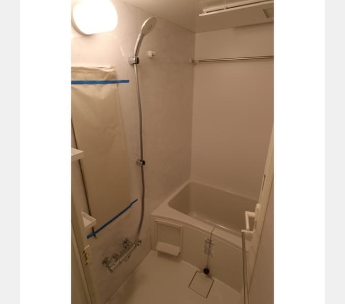 Room image 8