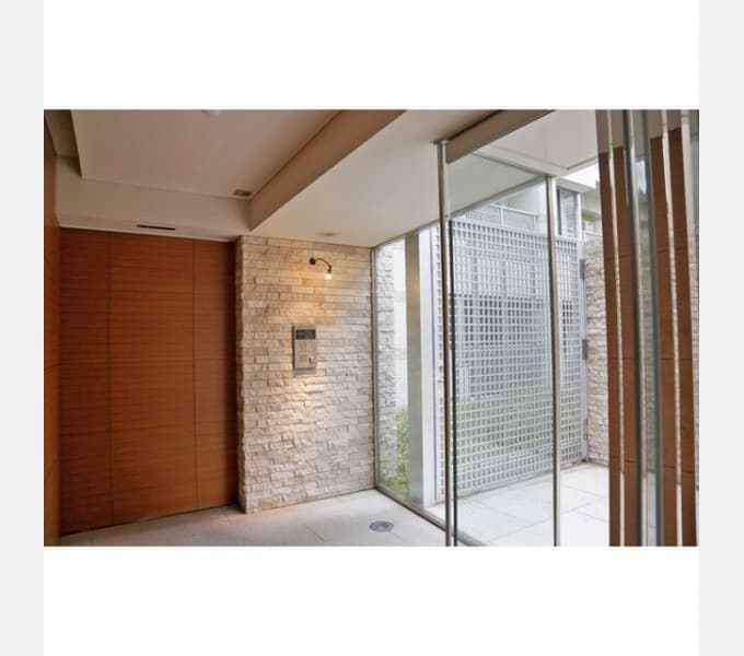 Room image 14