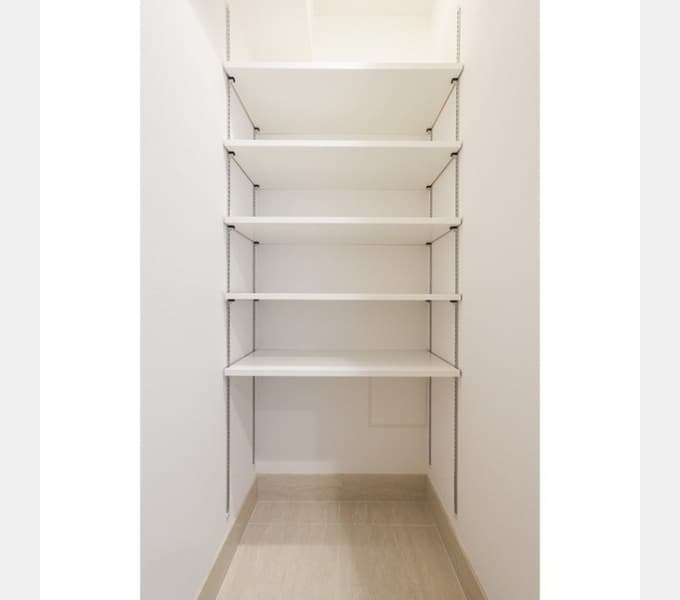 Room image 14