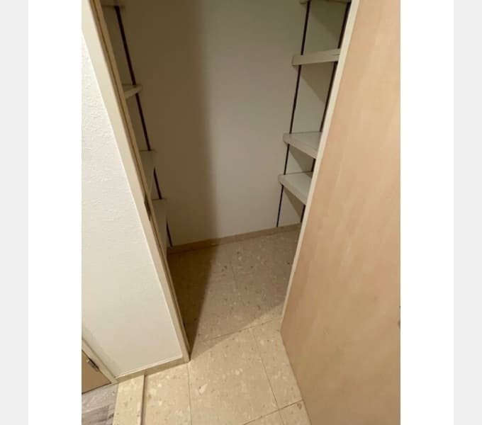 Room image 14
