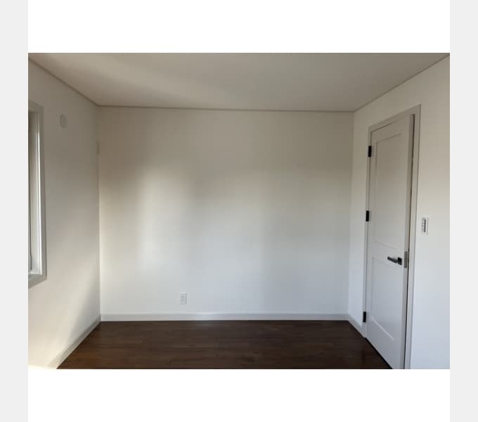 Room image 14